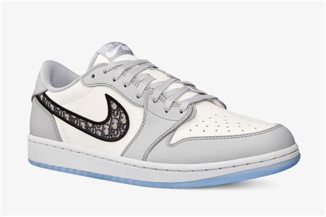 dior nikes shoes|jordan 1 Dior low price.